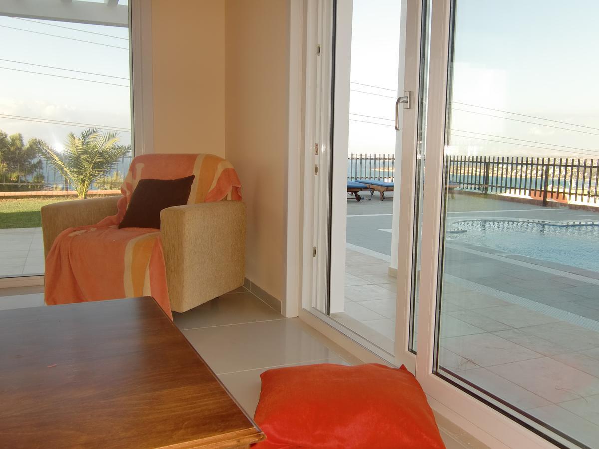 Luxury Villa With Amazing View, Cesme Exterior photo